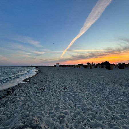 Quartier Suedstrand - Ferienwohnung Mit Meerblick Fehmarn Extérieur photo
